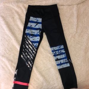 Under Armor cropped leggings
